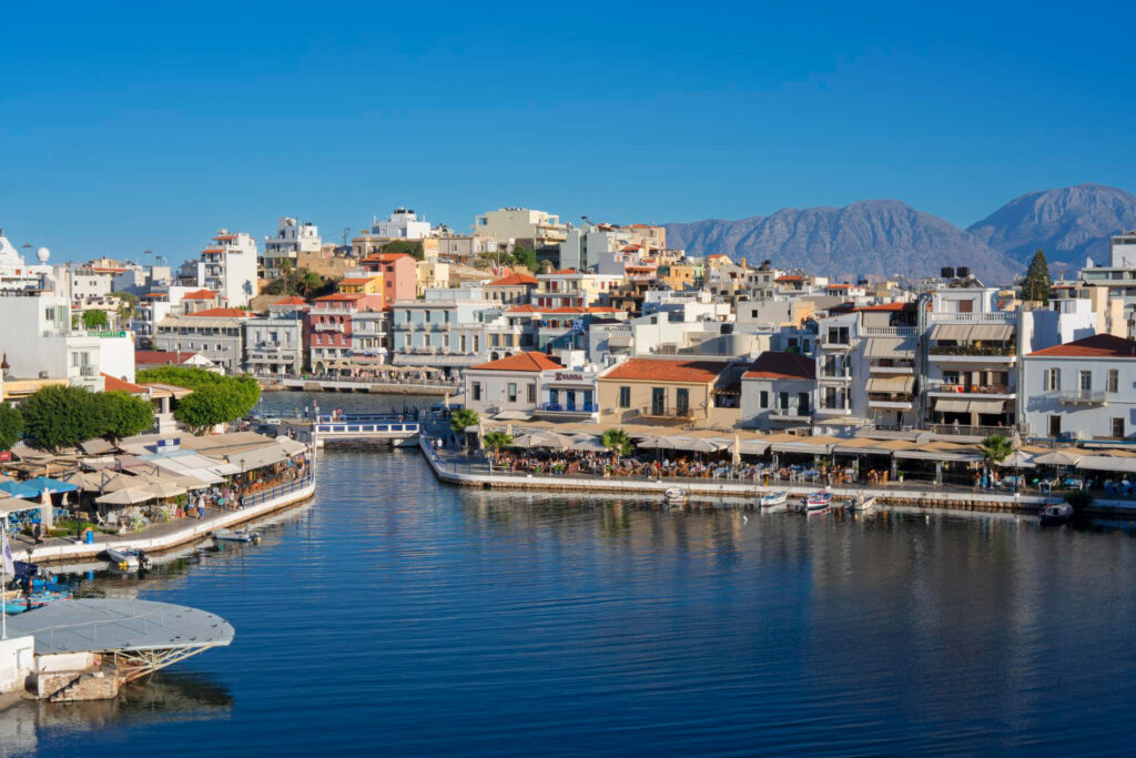 chania old venetian harbor